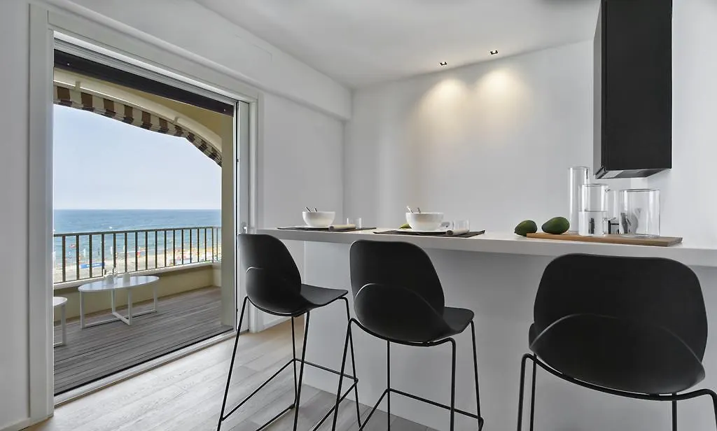 **** Pensionat Luxury Suites Collection - Milano 33 Riccione Italien