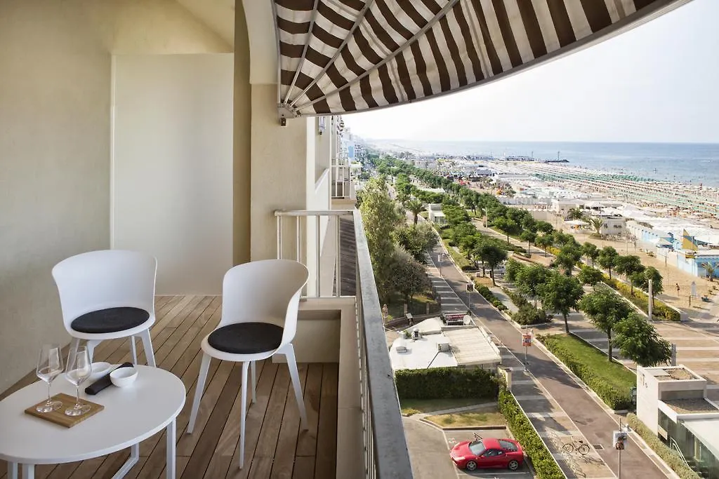 Luxury Suites Collection - Milano 33 Riccione Pensionat