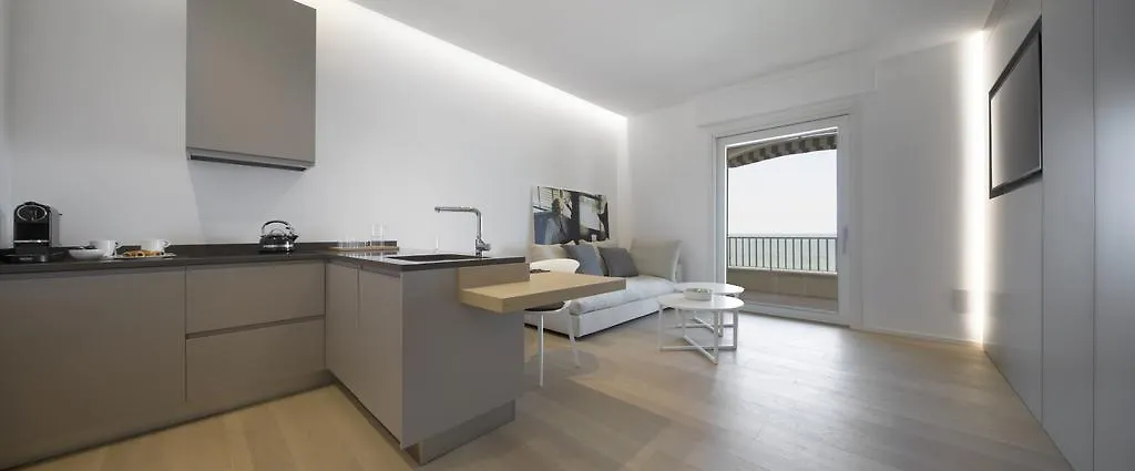 Luxury Suites Collection - Milano 33 Riccione 4*,
